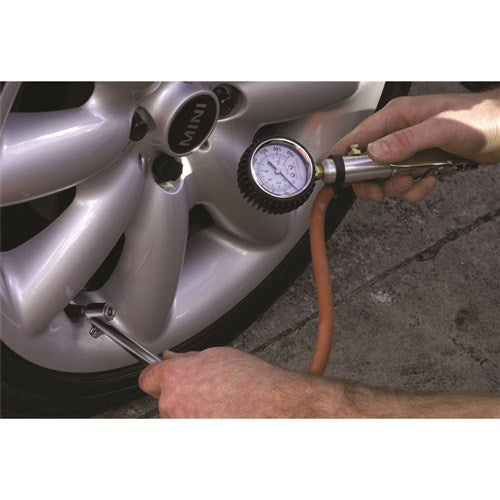 3-IN-1 TYRE INFLATOR 1