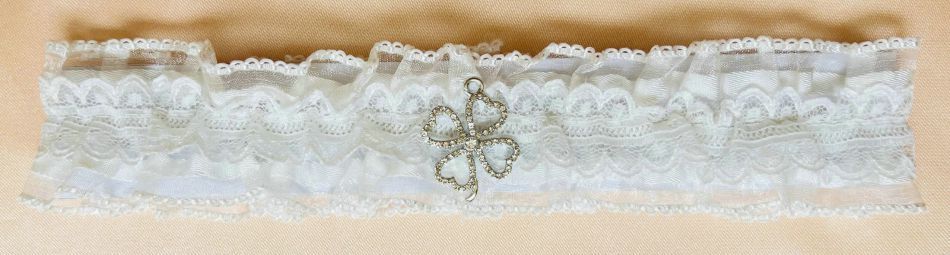 Ivory Bridal Lacy Garter with Diamante Clover